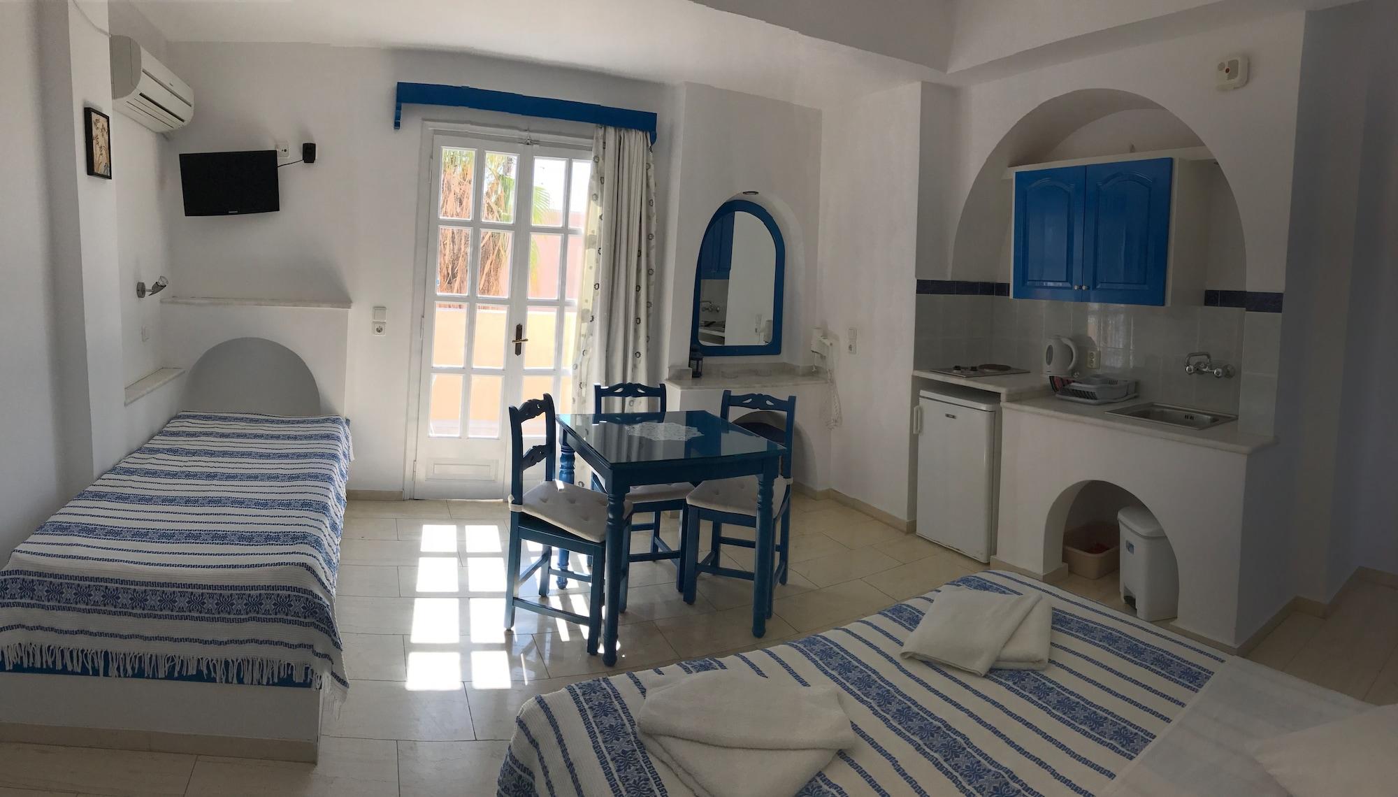 Dioskouri Art Villas Kamari  Exterior photo