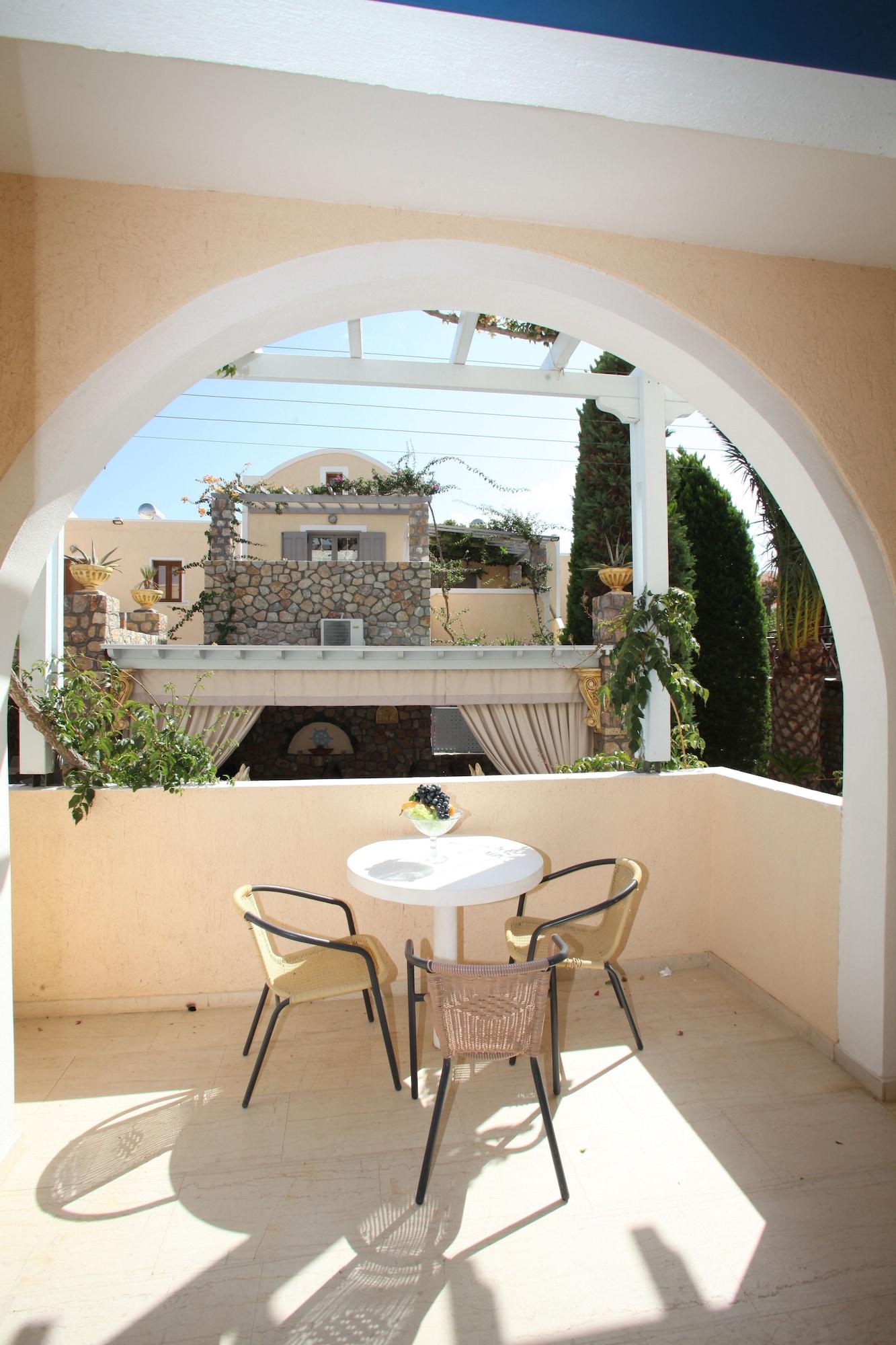 Dioskouri Art Villas Kamari  Exterior photo