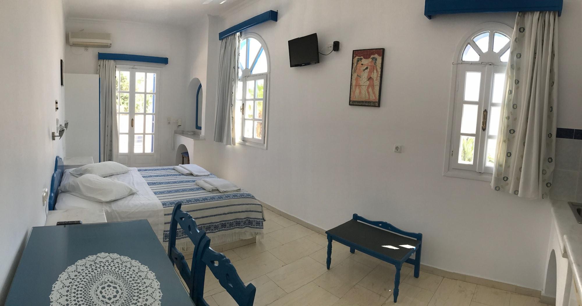 Dioskouri Art Villas Kamari  Exterior photo